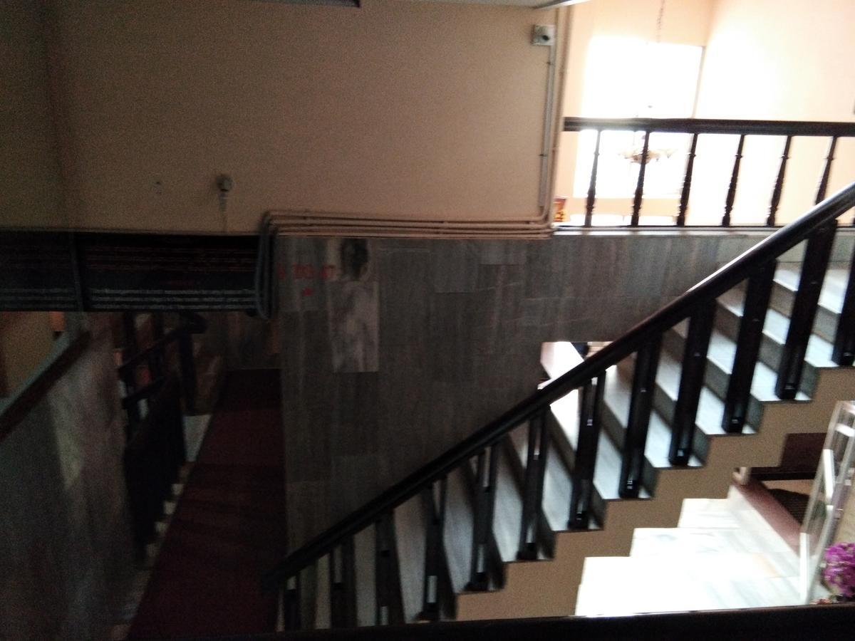 Hotel Sanman Lodge Shimoga Bagian luar foto