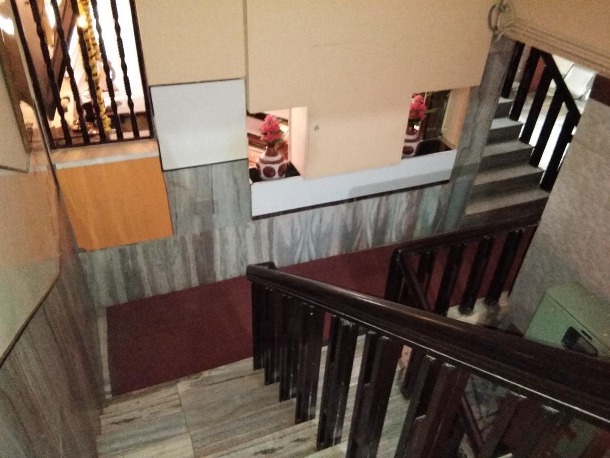Hotel Sanman Lodge Shimoga Bagian luar foto