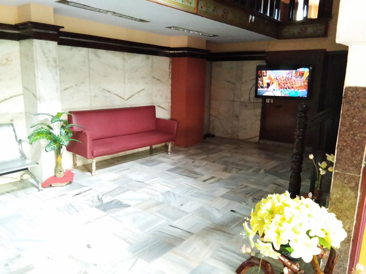 Hotel Sanman Lodge Shimoga Bagian luar foto